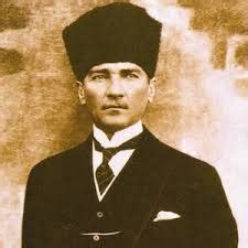 Atatürk nelere önem verir